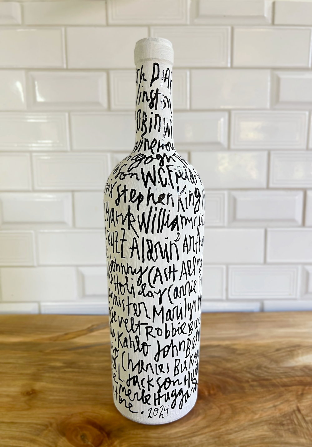 Friends Wine Bottle — back